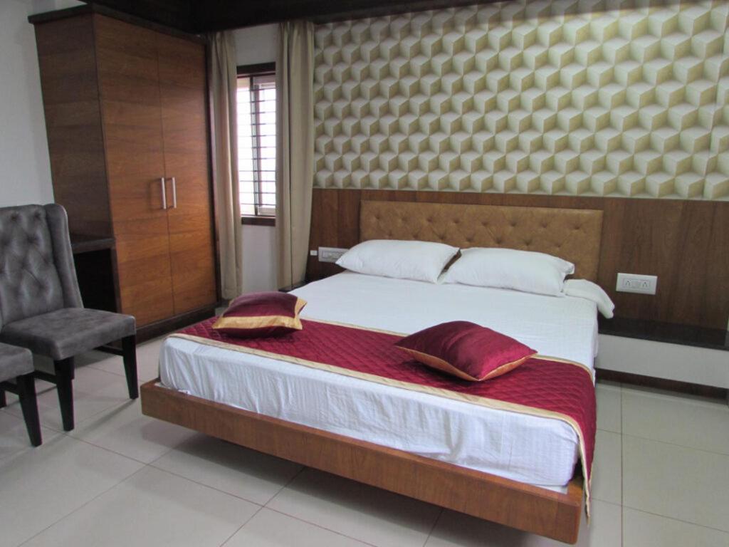 Udupi Regency Hotel Hassan Exterior foto